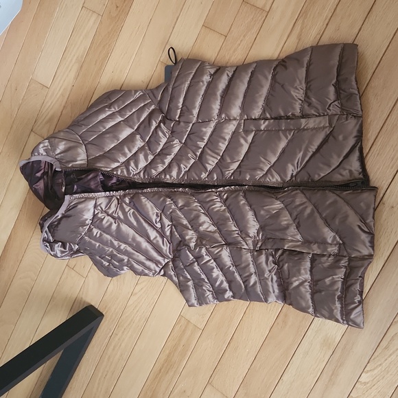 Be by blanc noir hooded puffer vest L - Picture 1 of 3